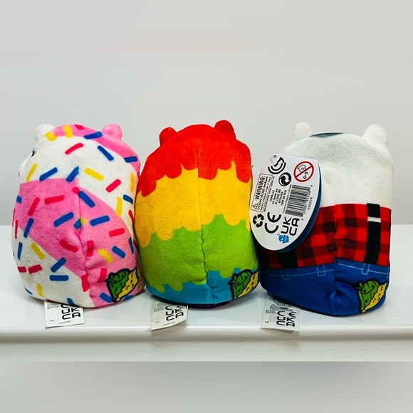 Cats Vs. Pickles Plush Lot - Picture 2 of 2